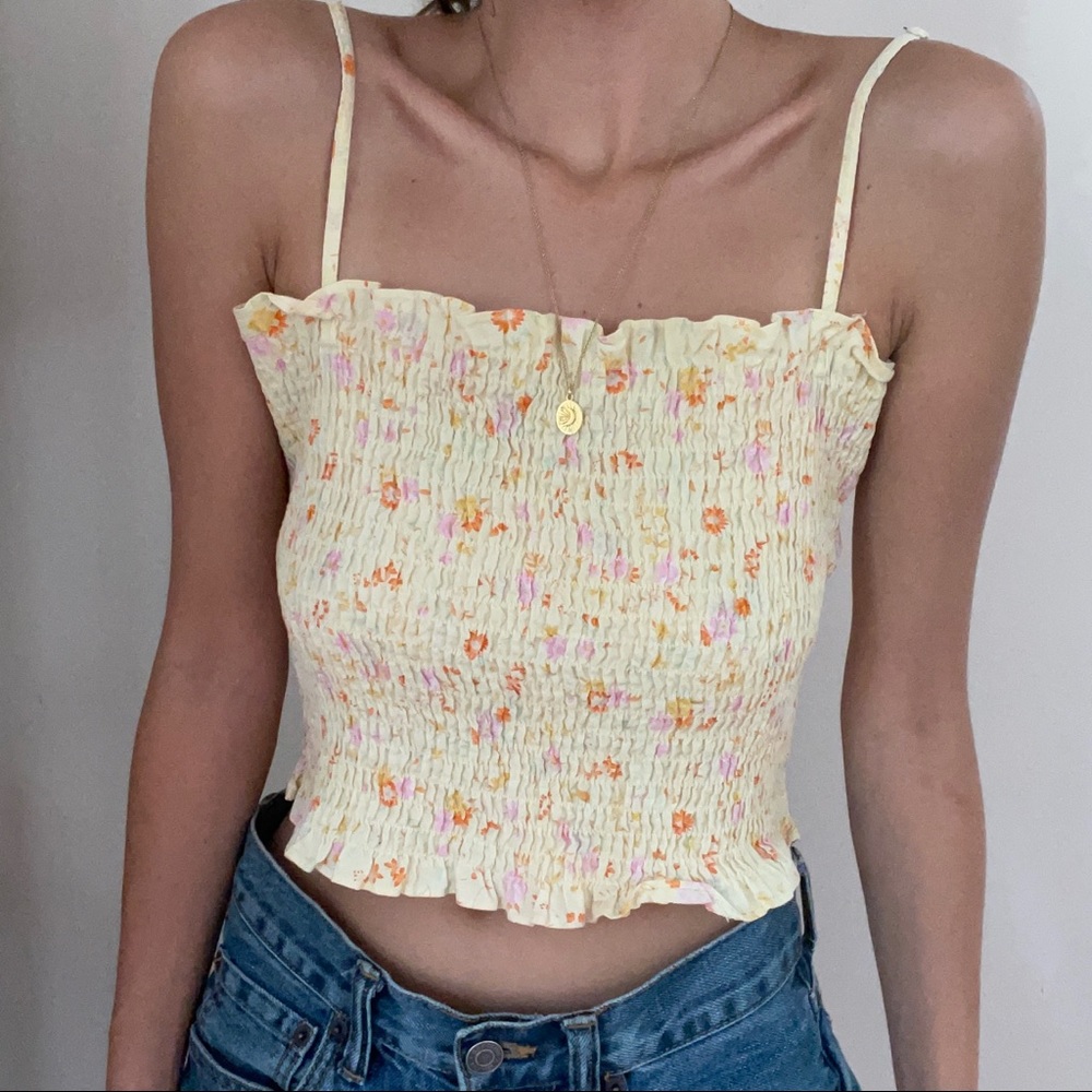 Ralph Ralph Lauren Yellow Floral Crop Tank Top - Picture 3 of 9